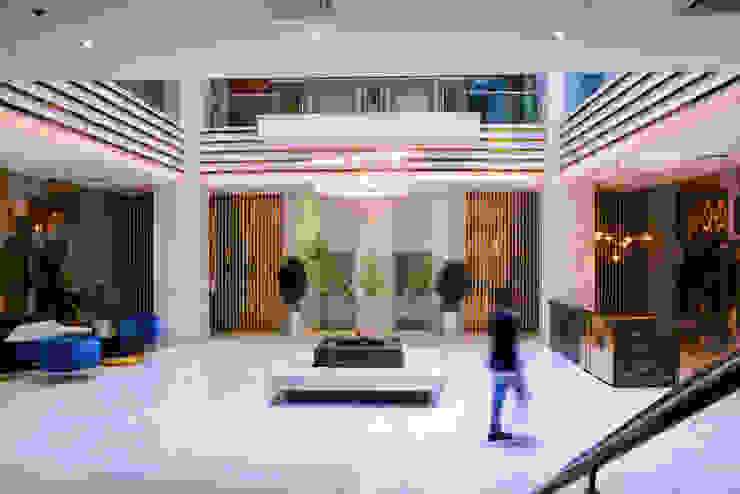 Office interior design | Almazah, Heliopolis من Saif Mourad Creations حداثي