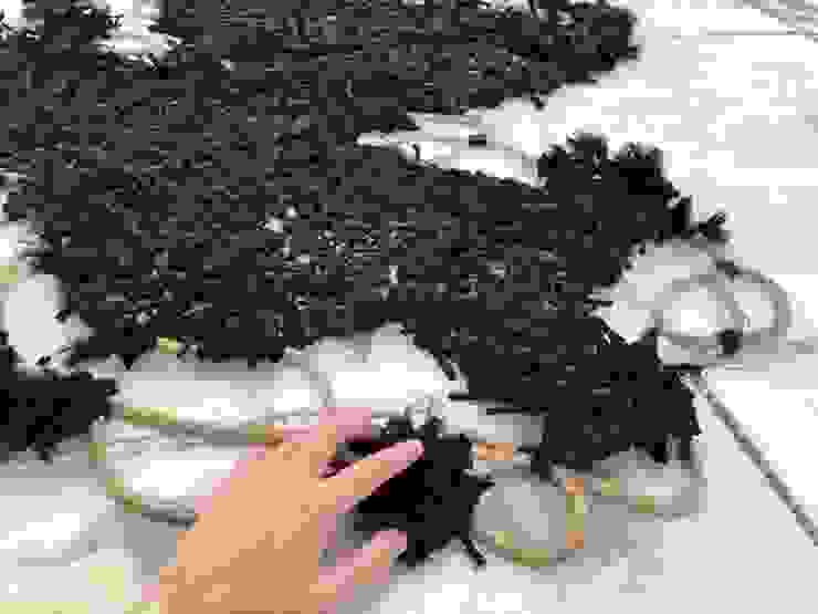 El toque Ana Salomé Branco Otros espacios Textil Negro tapiz,lana,nudos,objetosdeautor,handmade,slowdesign,ecodesign,interiorismo,modulos,texturas,sepuedecomprarunmodulootodos,Objetos artísticos