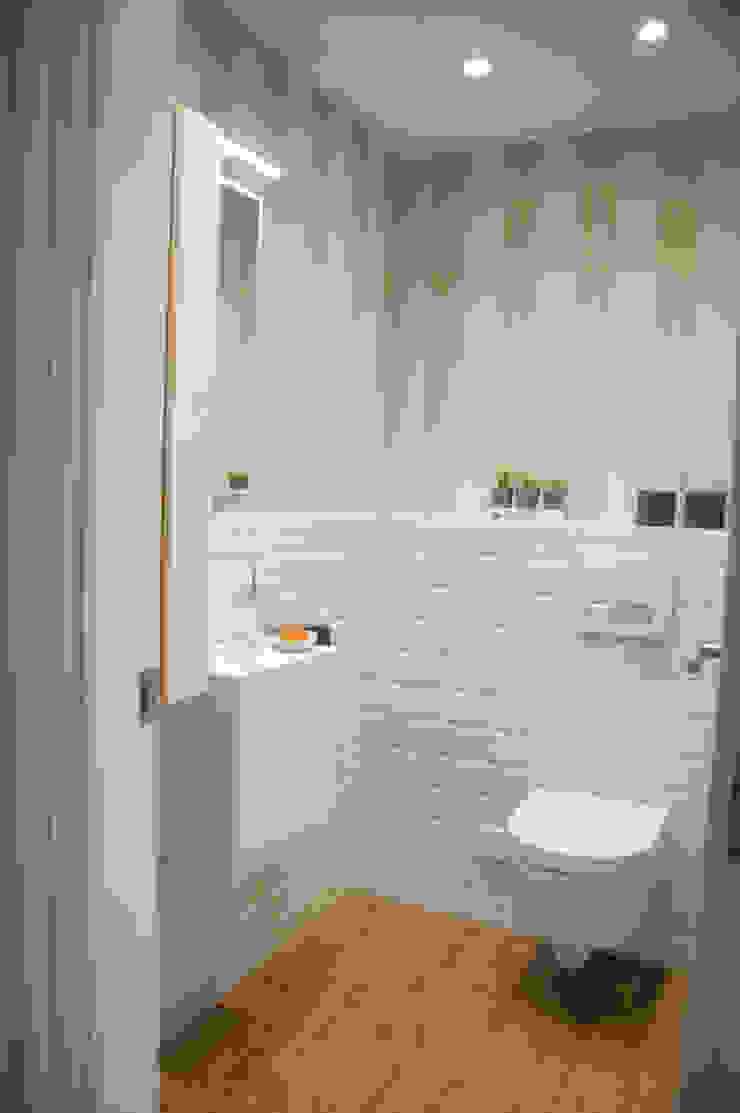 homify 現代浴室設計點子、靈感&圖片 廁所