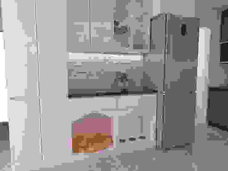 Dry Pantry With Pet Area Swish Design Works Built-in kitchens Plywood White