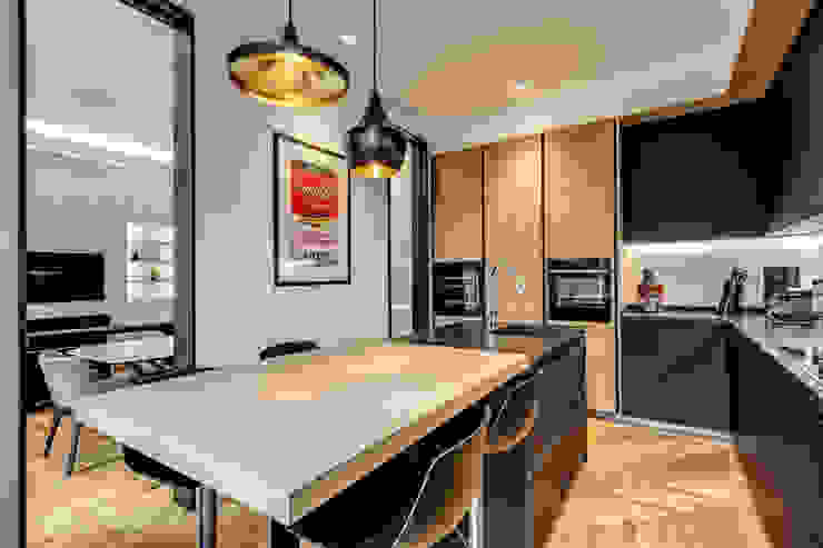 PARIOLI MOB ARCHITECTS Cucina moderna
