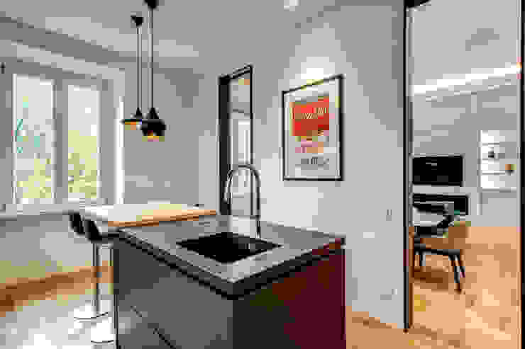 PARIOLI MOB ARCHITECTS Cucina moderna