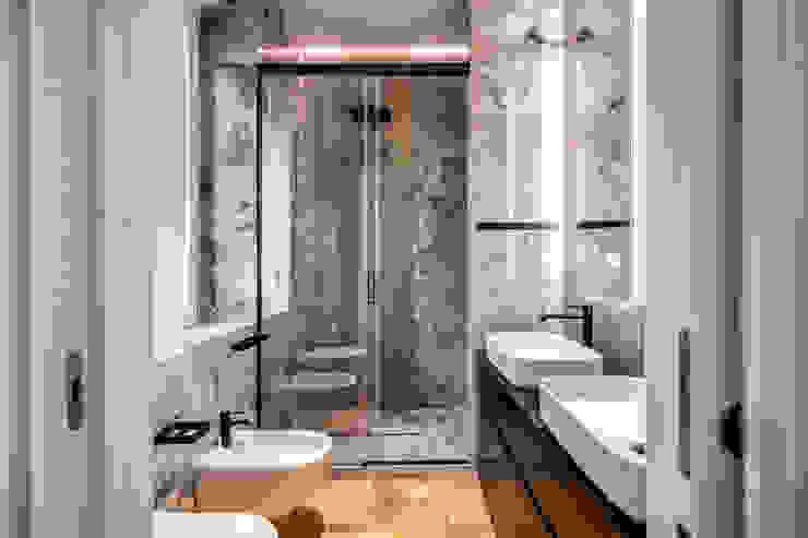 PARIOLI MOB ARCHITECTS Bagno moderno