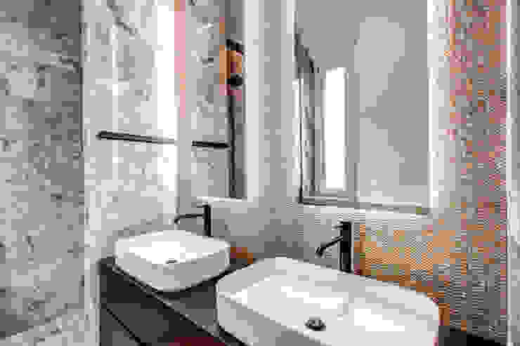 PARIOLI MOB ARCHITECTS Bagno moderno