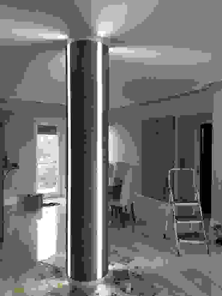 Arte Design & Colore Moderne Wohnzimmer Metallic/Silber