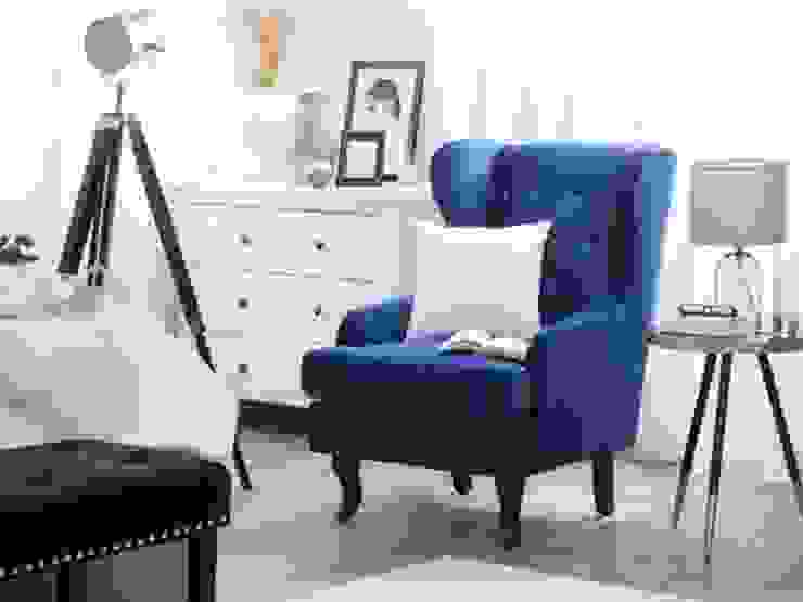 Angolo lettura regale Beliani Italia Studio in stile classico Blu poltrona, angolo lettura, stile vintage, blu, comò, accessori, lampada, tappeto, comodino, coperta, specchio, vinili, foto, pianta
