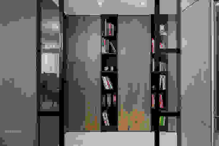 Realizacja projektu w Londynie Ambience. Interior Design Nowoczesny korytarz, przedpokój i schody