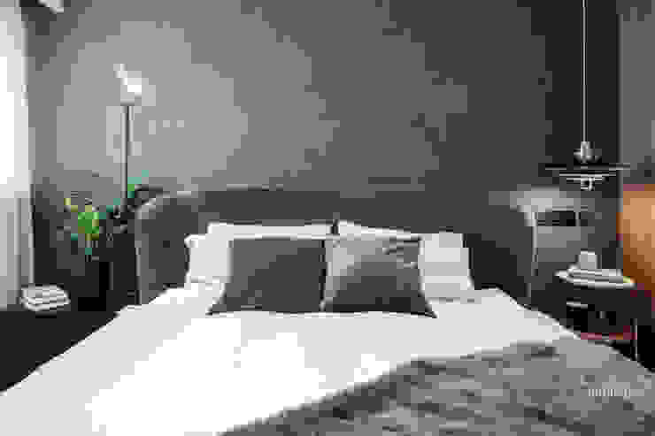 Realizacja projektu w Londynie Ambience. Interior Design Nowoczesna sypialnia
