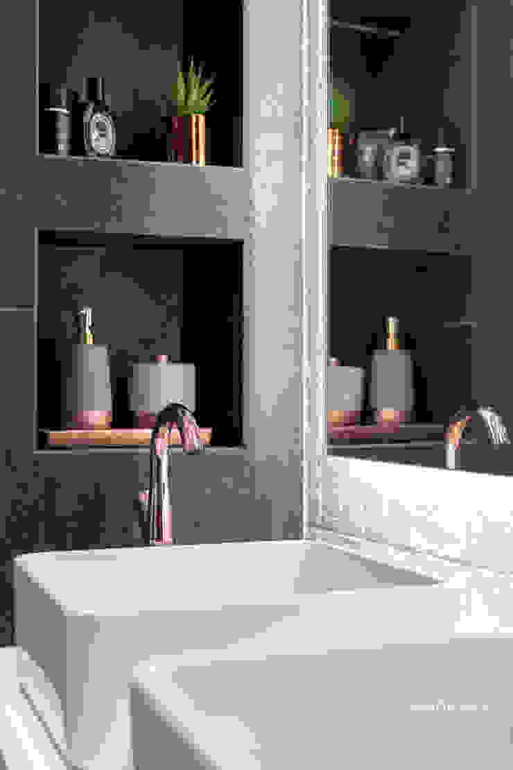 Realizacja projektu w Londynie Ambience. Interior Design Nowoczesna łazienka