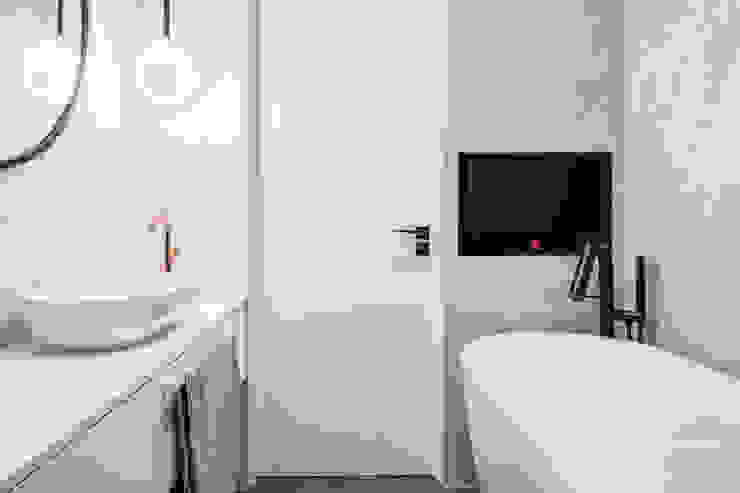 Realizacja projektu w Londynie Ambience. Interior Design Nowoczesna łazienka
