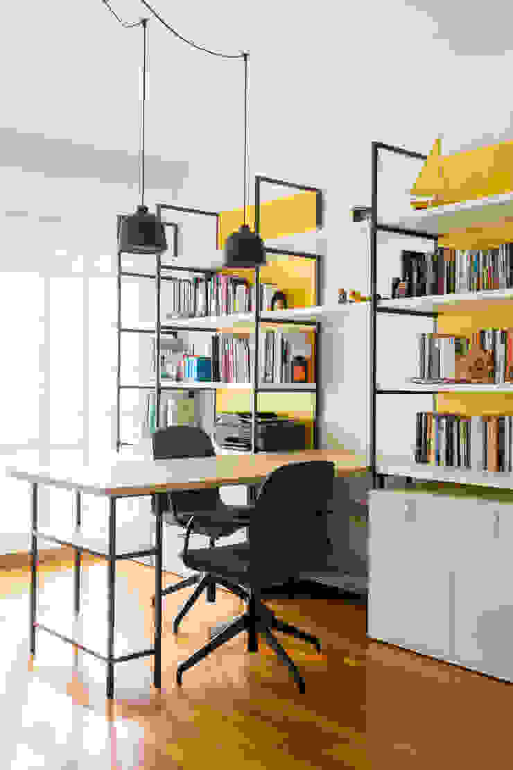 Apartamento t3 no centro de lisboa Traço Magenta - Design de Interiores Escritórios industriais