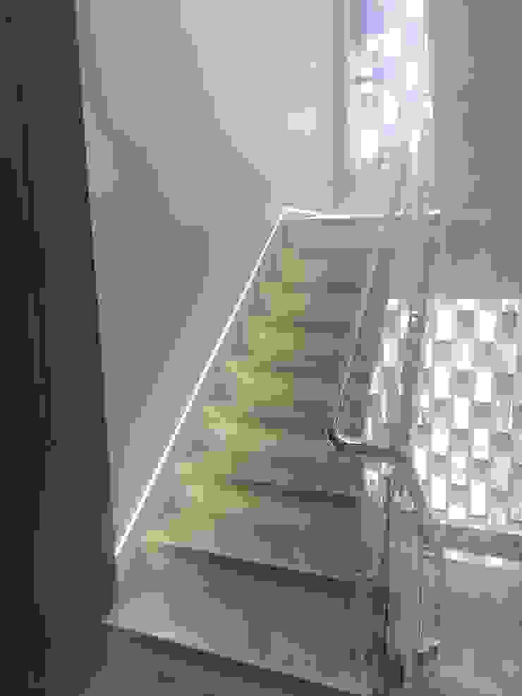 Krishbhai's Completed Project 'A' DESIGN ASSOCIATES Stairs