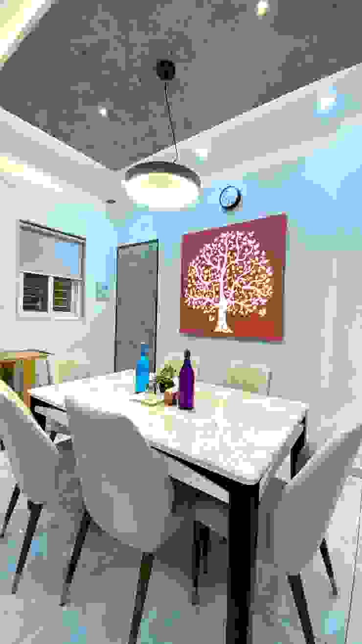Bungalow for Dr. Shashidhar Kattimani at Ghatprabha, Karnataka A B Design Studio Eclectic style dining room