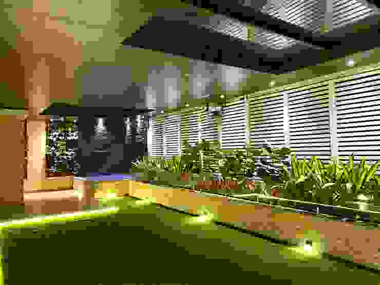 Bungalow for Dr. Shashidhar Kattimani at Ghatprabha, Karnataka A B Design Studio Eclectic style garden