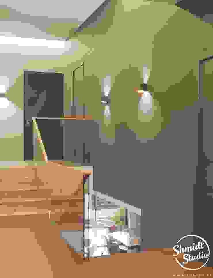 Project <q>Attractive</q>, Minsk Shmidt Studio Modern Corridor, Hallway and Staircase