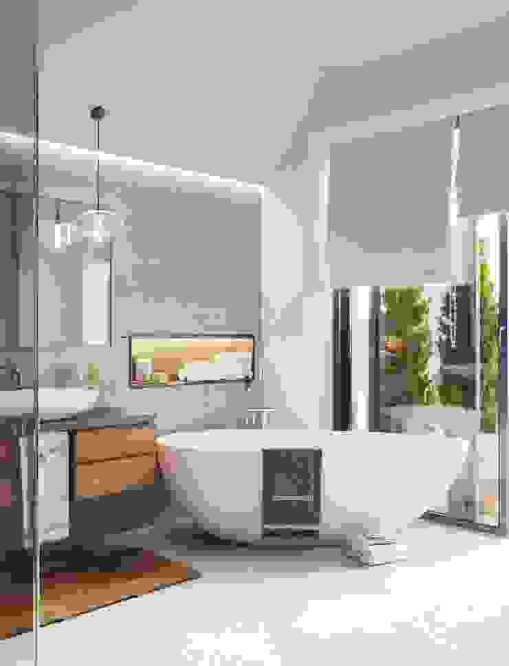 Project <q>Attractive</q>, Minsk Shmidt Studio Modern Bathroom