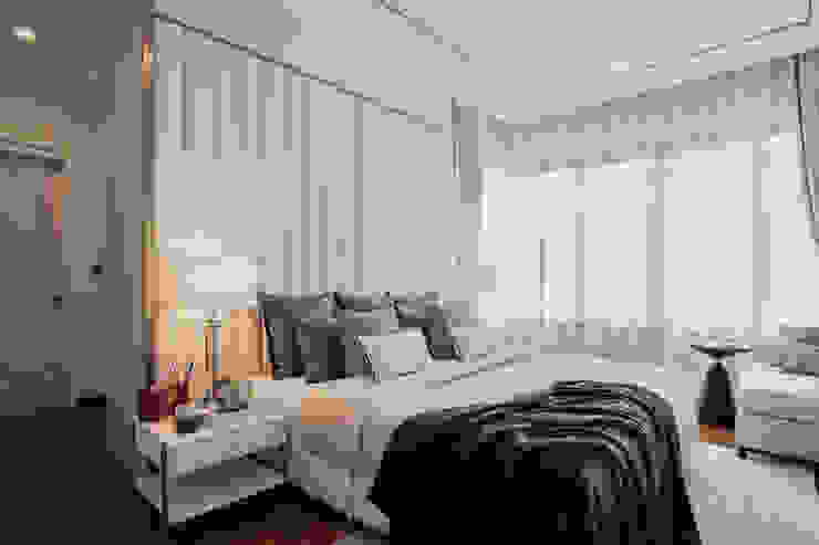 Blue and White bedroom show house The pavilla residence – hypestudio Hypestudio ห้องนอนขนาดเล็ก ไม้ White