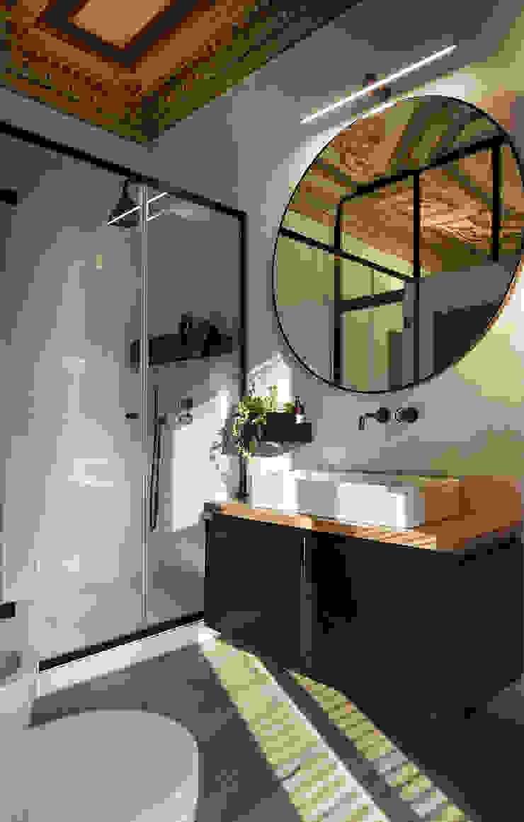 master bathroom Obor S.r.l. Bagno eclettico illuminazione, luce, progettazione luce, illuminotecnica