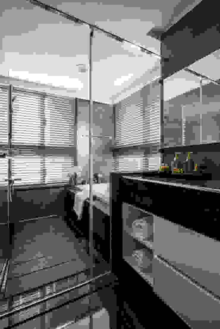 Completeness – Condominium interior design 勻境設計 Unispace Designs 現代浴室設計點子、靈感&圖片