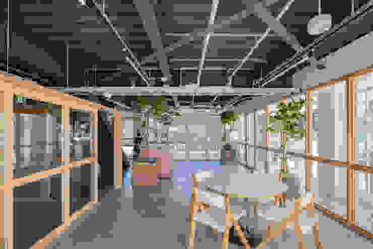 千葉K社屋 改修工事 Smart Running一級建築士事務所 商業空間 リノベーション コンバージョン 改修 オフィス 企業 鉄骨 スケルトン,オフィスビル
