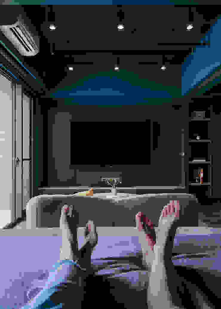 漢玥室內設計 Camera da letto moderna Turchese