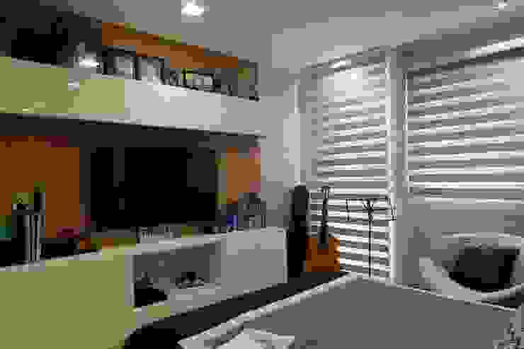 2BR Condo @ East Horizon, Ortigas D3ID Design and Build Modern style bedroom White