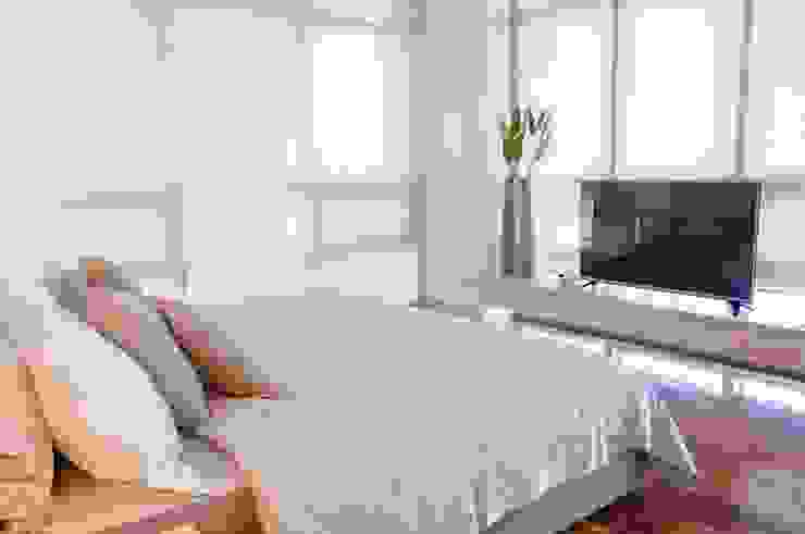 The Residences At Greenbelt D3ID Design and Build Modern style bedroom White