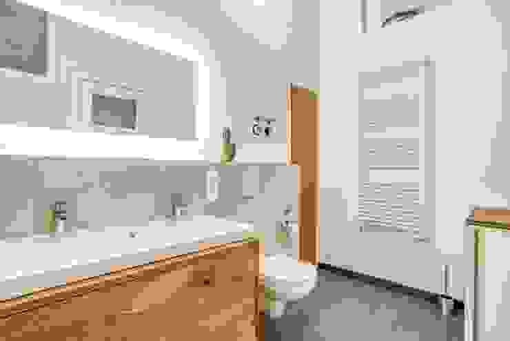 Badezimmer Altbausanierung Berlin By Lu Interior Berlin Homify