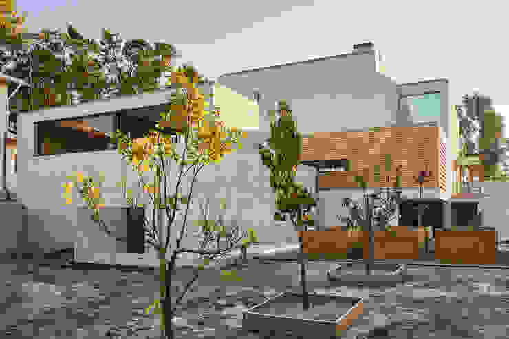 CM House Atelier d'Arquitetura Lopes da Costa Casa unifamiliare