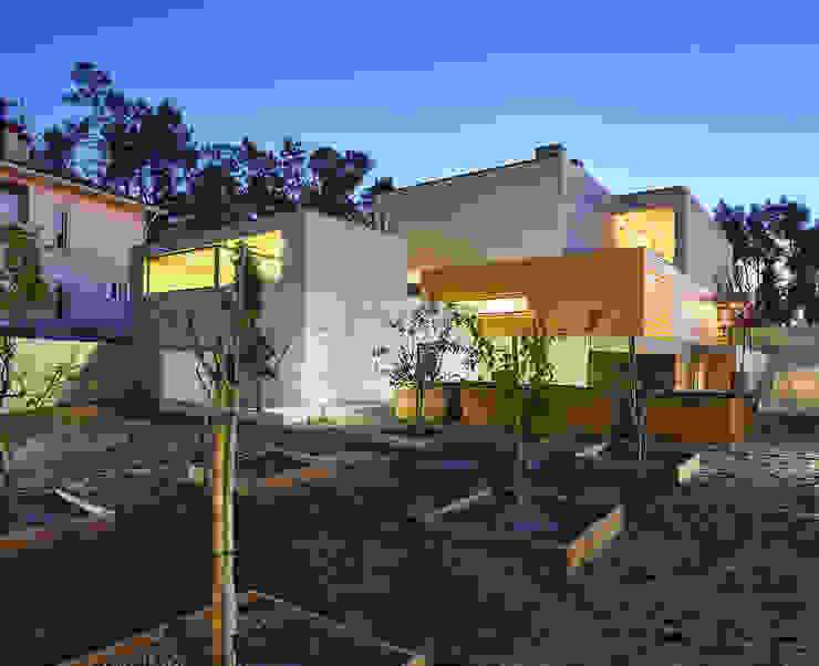 CM House Atelier d'Arquitetura Lopes da Costa Casa unifamiliare