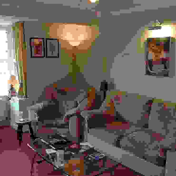 Contemporary Lounge Girl About The House