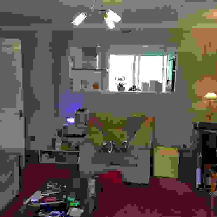 Contemporary Lounge Girl About The House