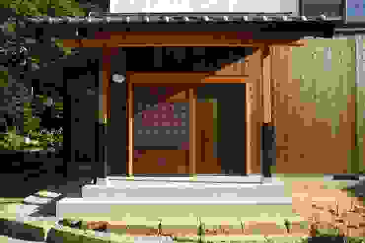 引き戸玄関のメリットは 15の住まい実例 Homify