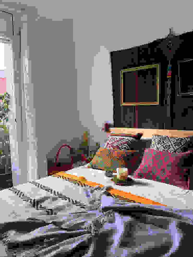 Decorar con la alfombra colgada en la pared Makiwuan Ruana Dormitorios de estilo tropical Lana Negro dormitorios, decoración, estilo, bohoandino, textiles, alfombra colgada, iluminación, combinación, textures,Textiles