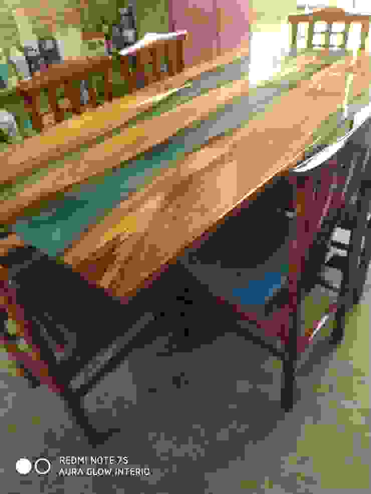 Handcrafted Custom Designed Epoxy Resin Dining Table Homify How to apply epoxy resin on table tops. handcrafted custom designed epoxy resin