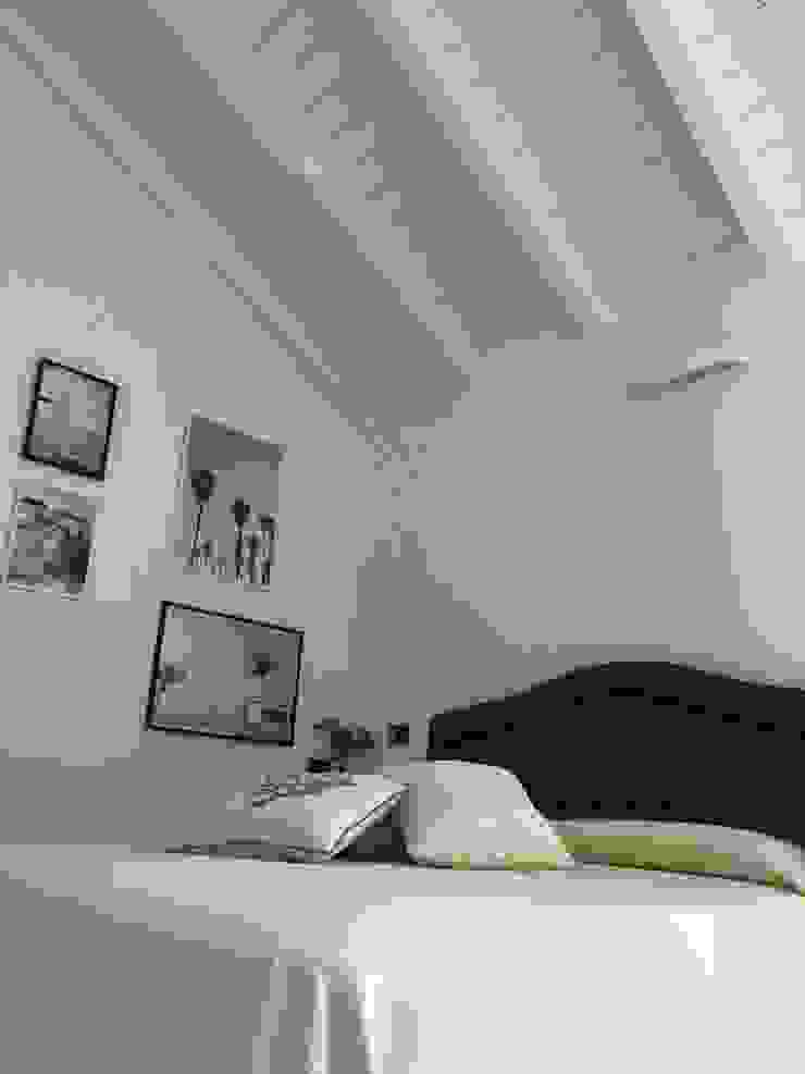 Camera da letto ROMAZZINO C.S. SERVICE SRL Camera da letto moderna lamellare, camera letto