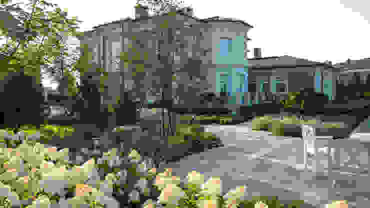 Английская неоклассика в КП Парквилл. 2019 г. ARCADIA GARDEN Landscape Studio