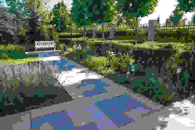 Английская неоклассика в КП Парквилл. 2019 г. ARCADIA GARDEN Landscape Studio