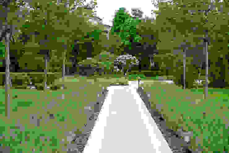 Английская неоклассика в КП Парквилл. 2019 г. ARCADIA GARDEN Landscape Studio