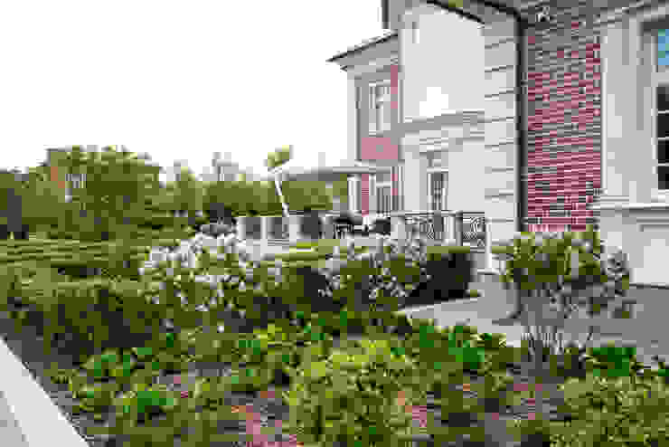 Английская неоклассика в КП Парквилл. 2019 г. ARCADIA GARDEN Landscape Studio