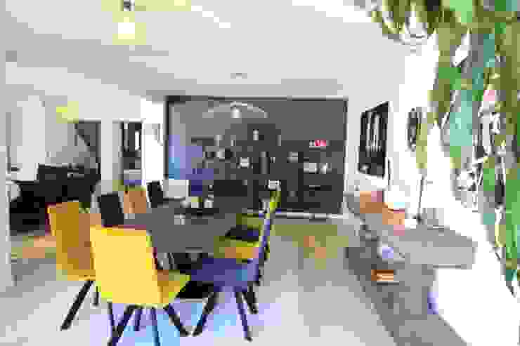 SAB & CO Modern dining room