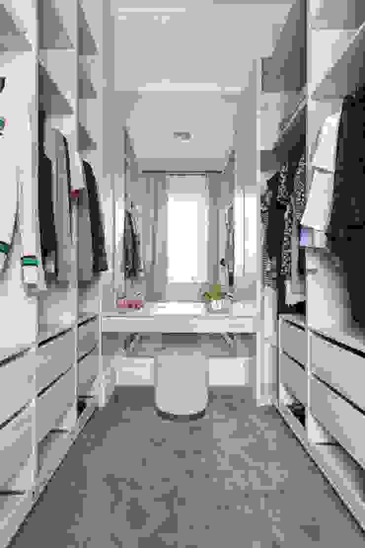 Tung Nguyen, THANH TUNG - HOMIFY THANH TUNG - HOMIFY Phòng thay đồ phong cách hiện đại
