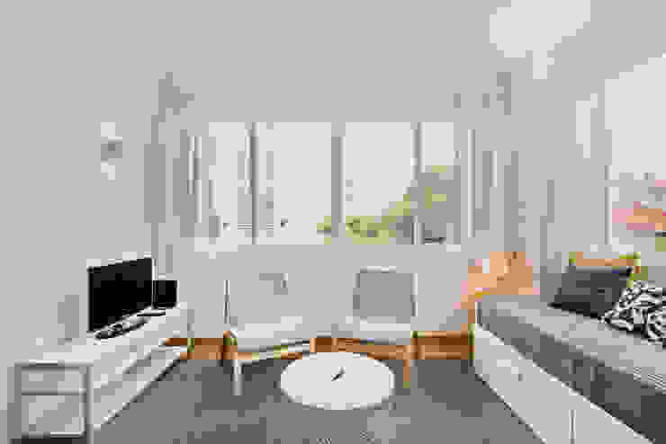 Propriété Générale International Real Estate Ruang Keluarga Modern