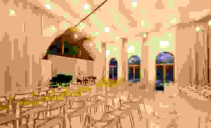 Kultursalon Niederleis Ausgefallener Multimedia-Raum von 3rdskin architecture gmbh Ausgefallen