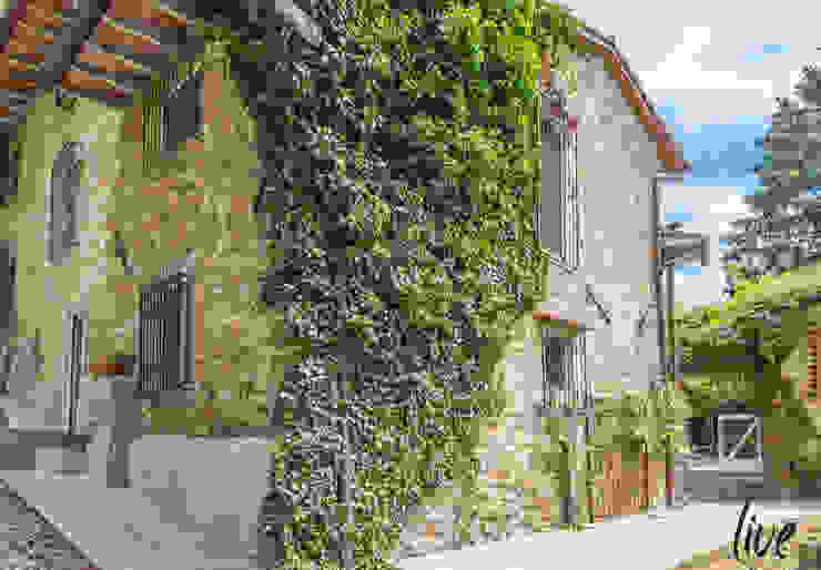 世界の魅力的な石造りの家 Homify 世界の魅力的な石造りの家 Homify