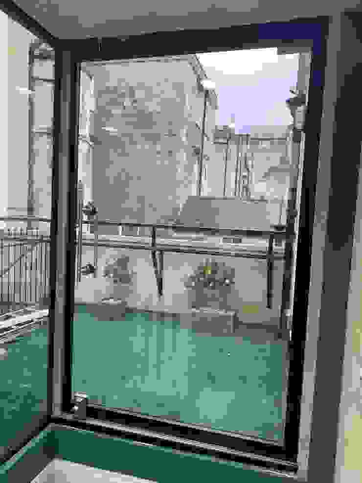 Bath Winter 2020 Glass Structures Limited Modern Corridor, Hallway and Staircase