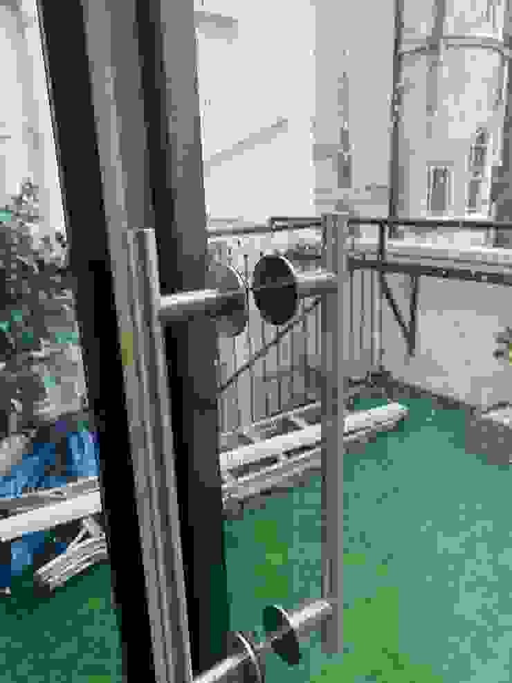 Bath Winter 2020 Glass Structures Limited Modern Corridor, Hallway and Staircase
