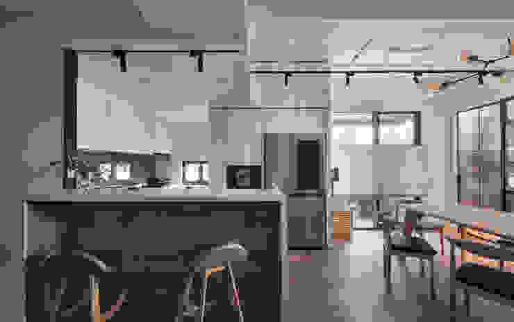 耀昀創意設計有限公司/Alfonso Ideas Scandinavian style kitchen