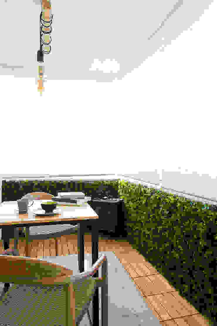 Quarto | Apartamento T2 | Oeiras Traço Magenta - Design de Interiores Varanda, marquise e terraçoAcessórios e decoração