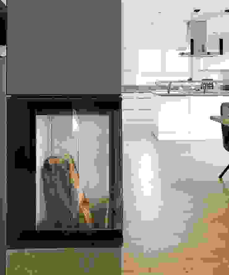 Offenes Wohnzimmer mit der Holzoptikfliese Helsinki Creme in 20x120cm mit Kamin Fliesen Sale Dortmund Wohnzimmer im Landhausstil Fliese in Holzoptik creme